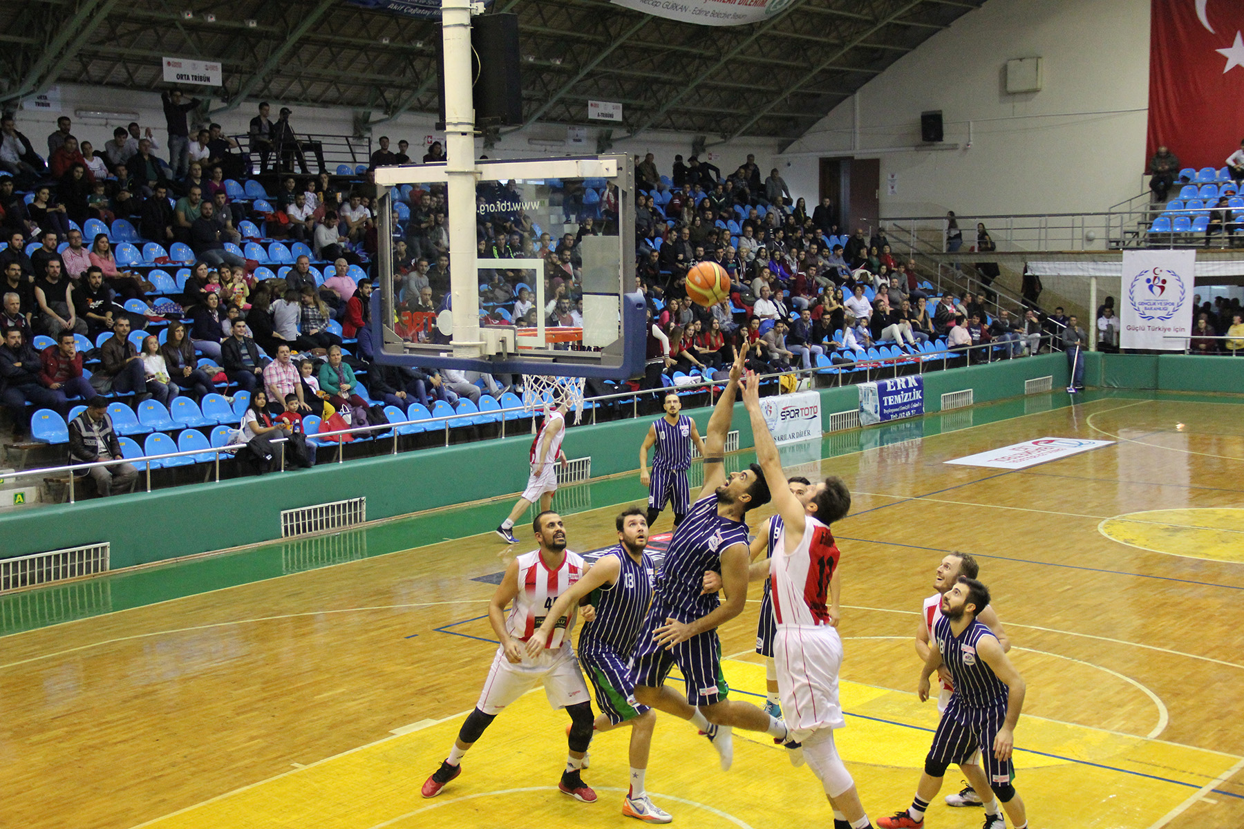 �orlu Belediye Son Saniye ��l���yle G�ld�