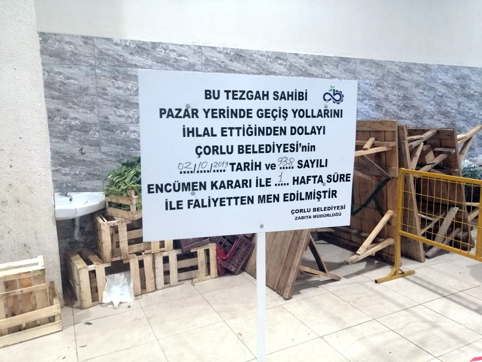 Kurallara Uymayan Pazarc Esnaf Cezalandrld