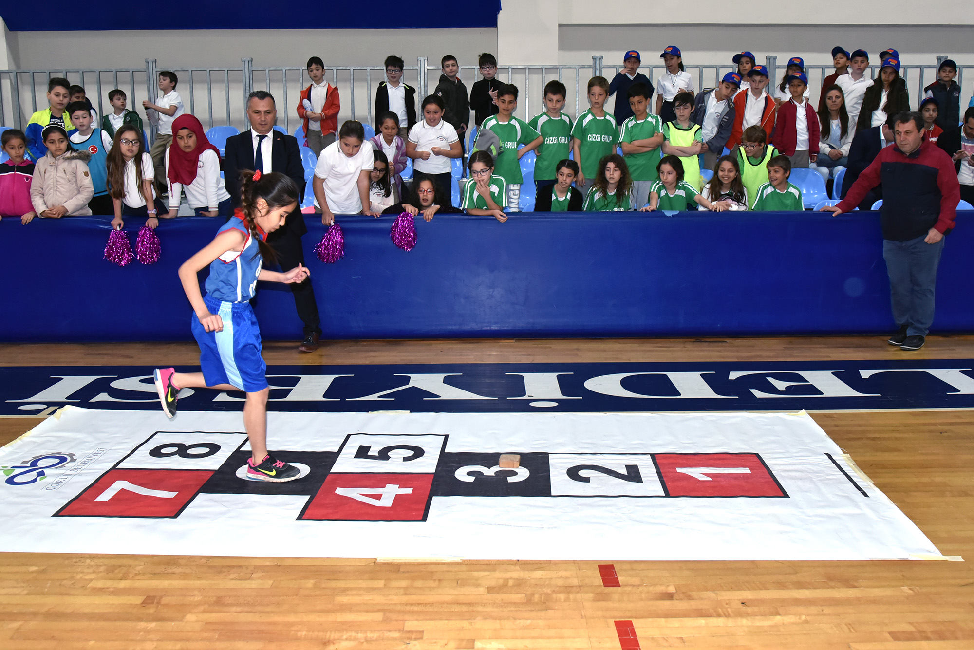 Geleneksel �ocuk Oyunlar� �enli�i Ba�lad�