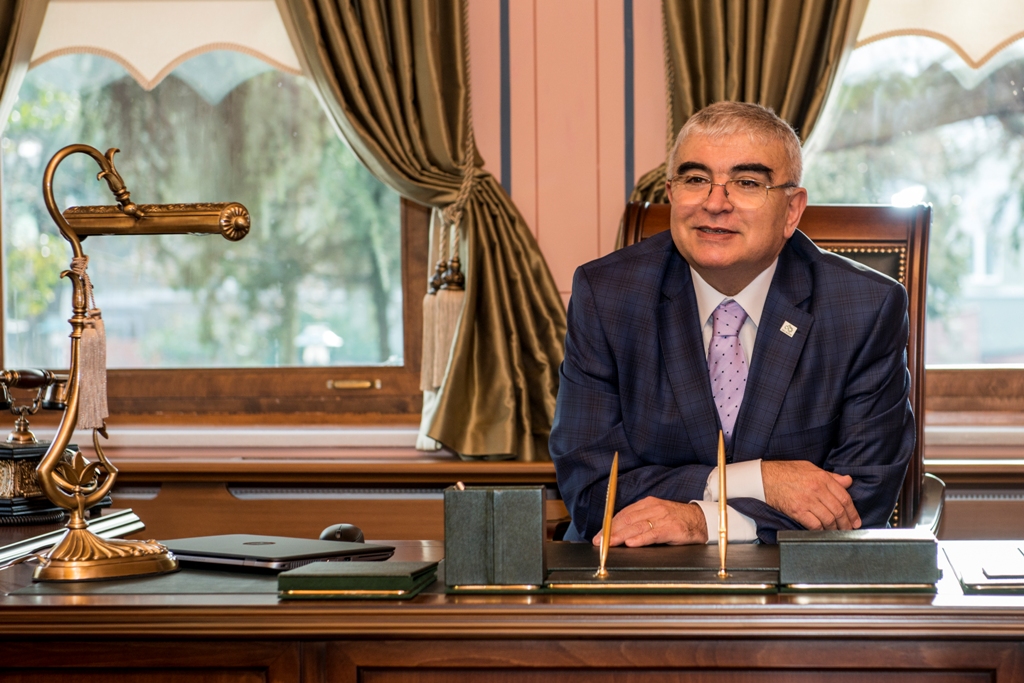 Bakan Baysandan 10 Ocak Mesaj