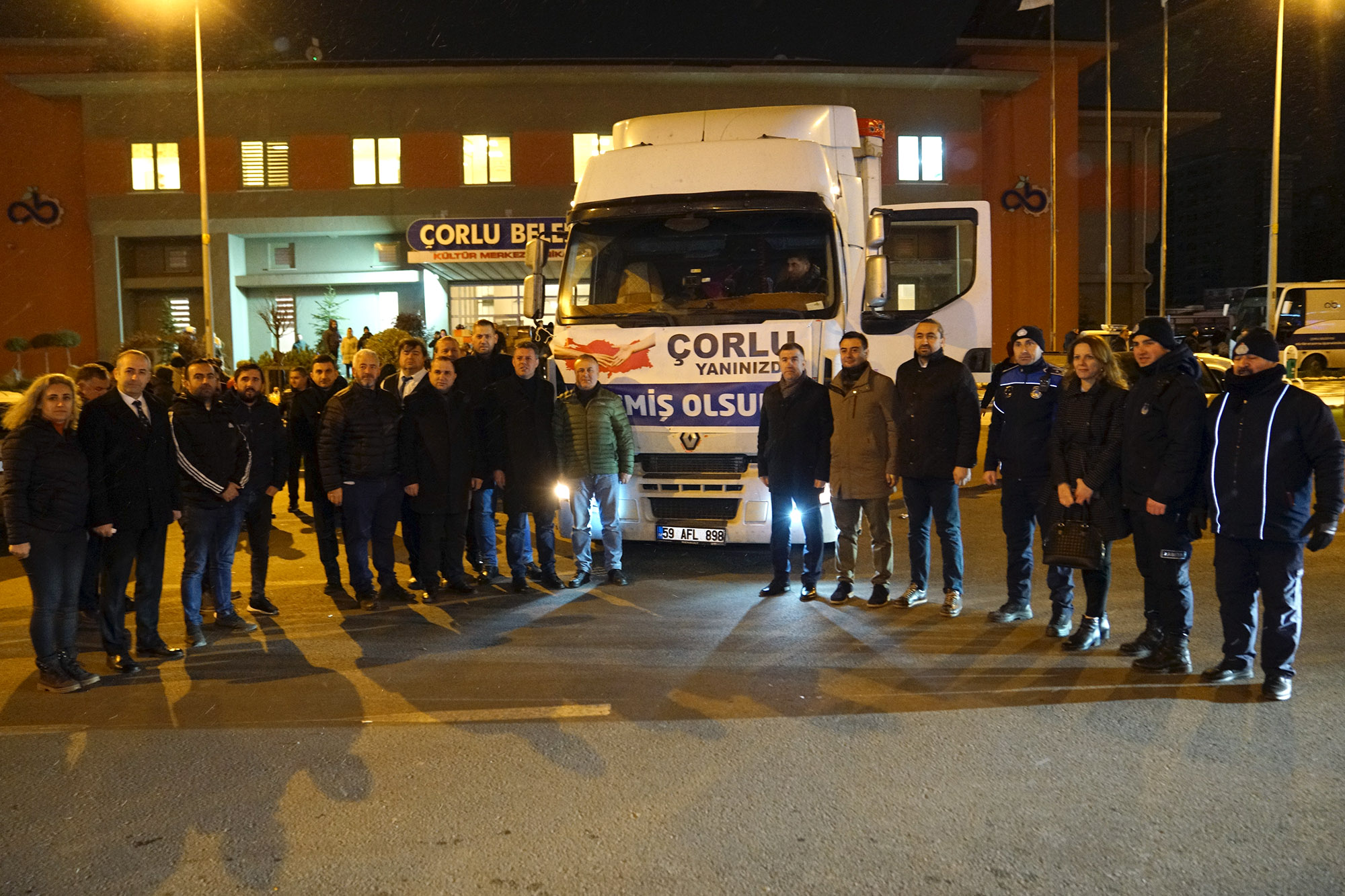 orludan Deprem Blgesine 7 Tr Dolusu Yardm 