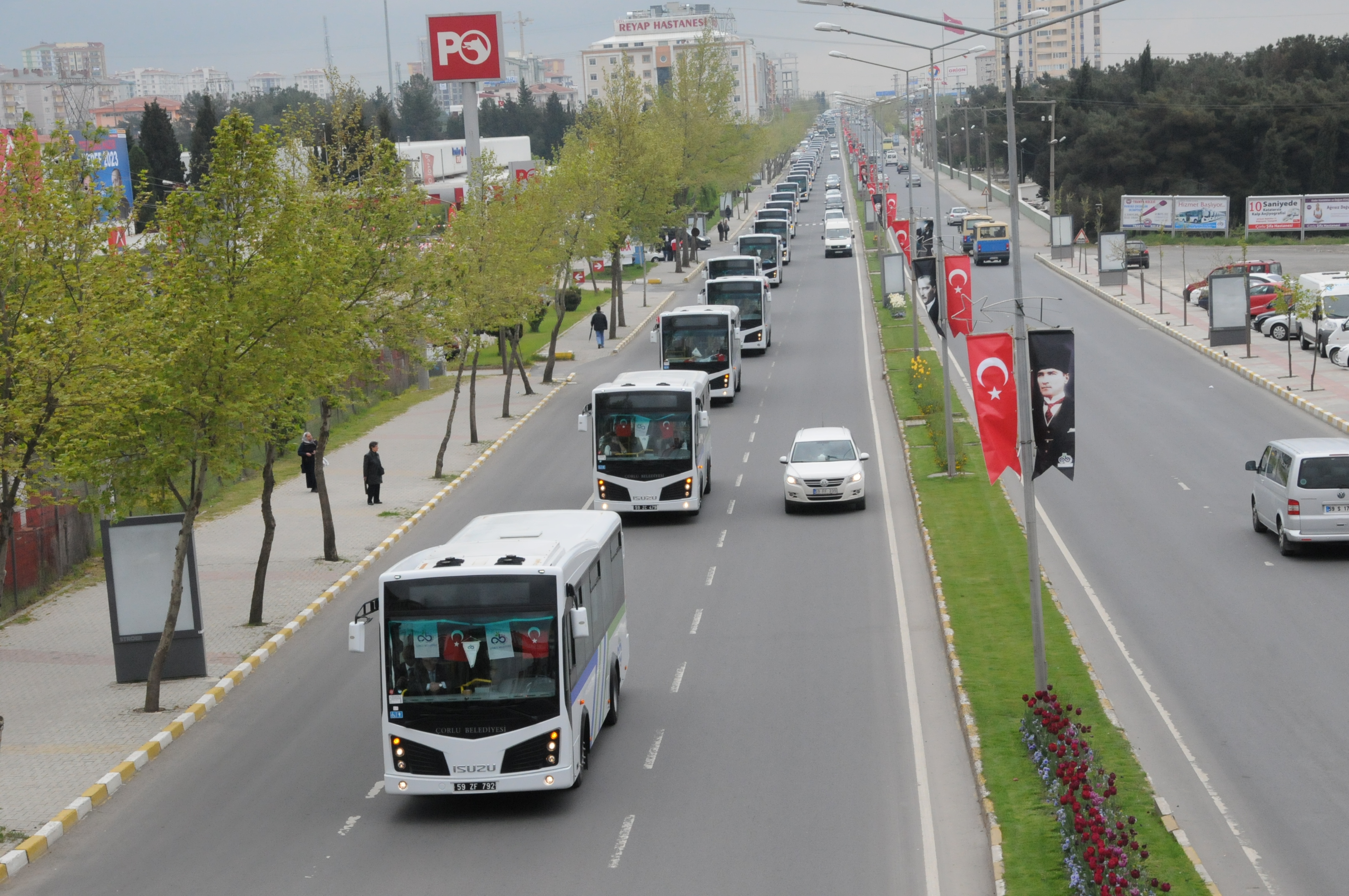 81 Adet Belediye Otobsmz Halkmzn Hizmetinde